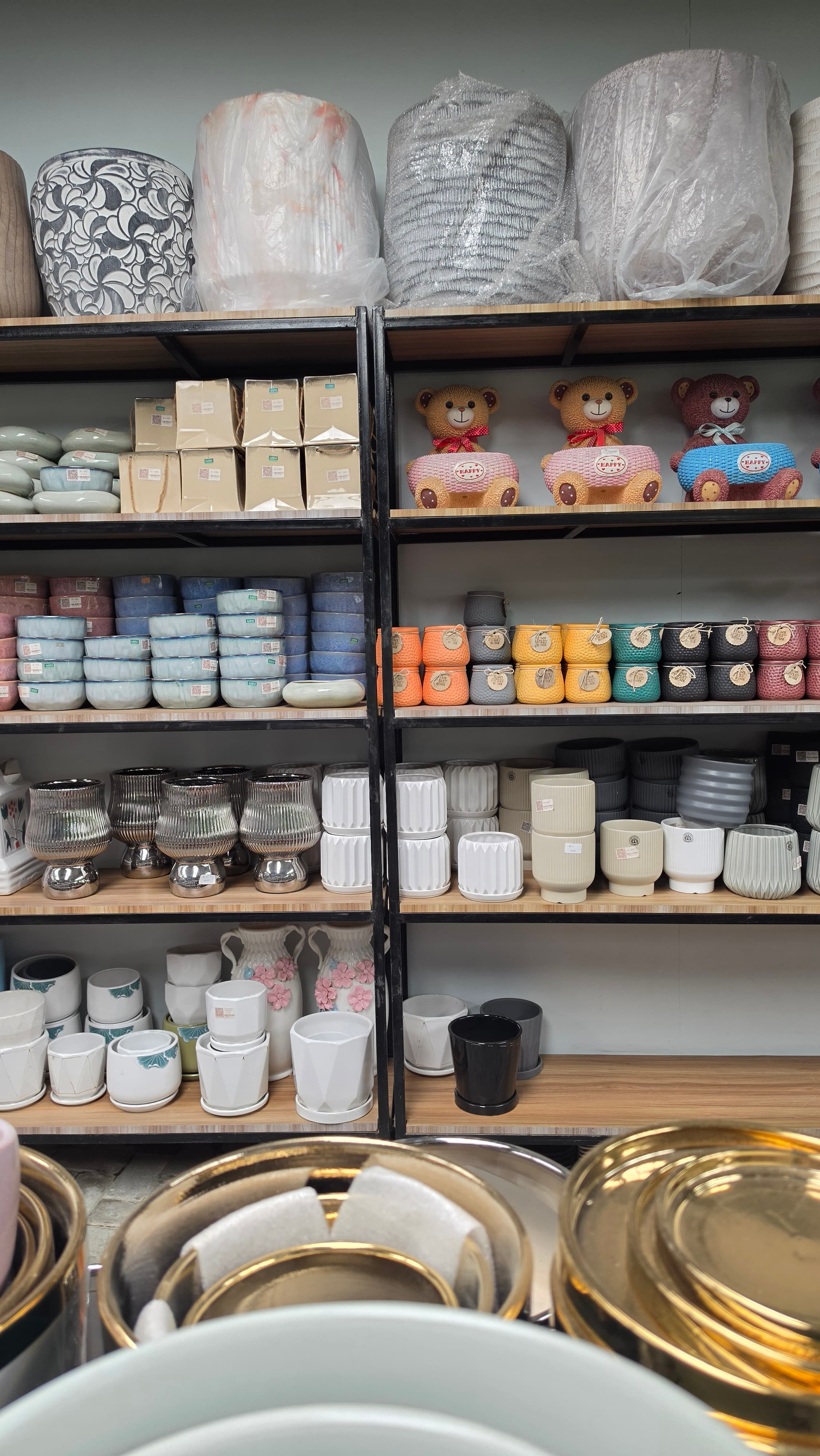 Pots and Planters